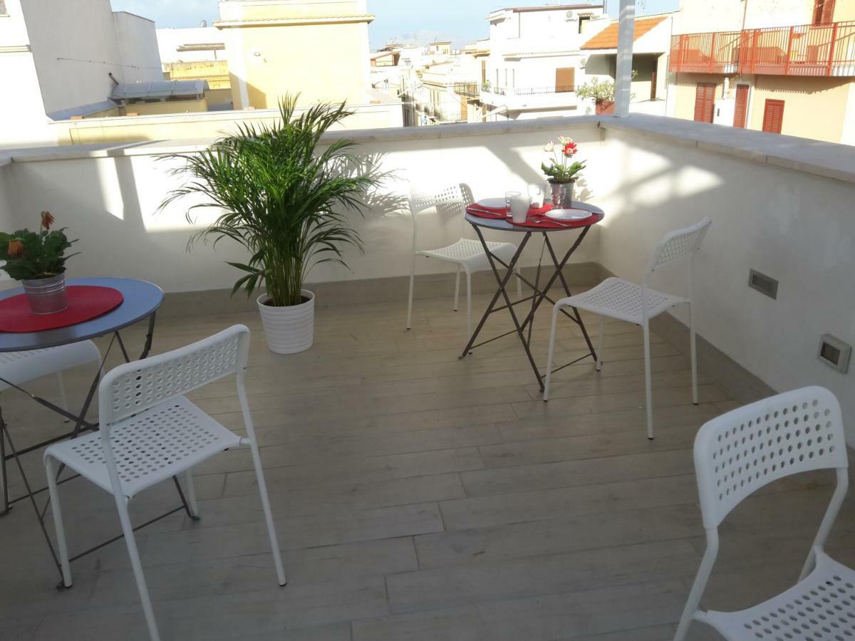 Alma Nua Bed & Breakfast Terrasini Ngoại thất bức ảnh