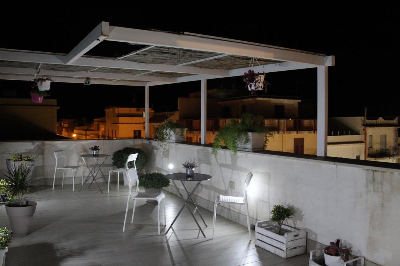 Alma Nua Bed & Breakfast Terrasini Ngoại thất bức ảnh